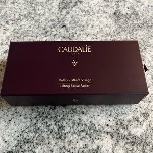 Caudalíe Anti Aging Lifting Facial Roller Tool